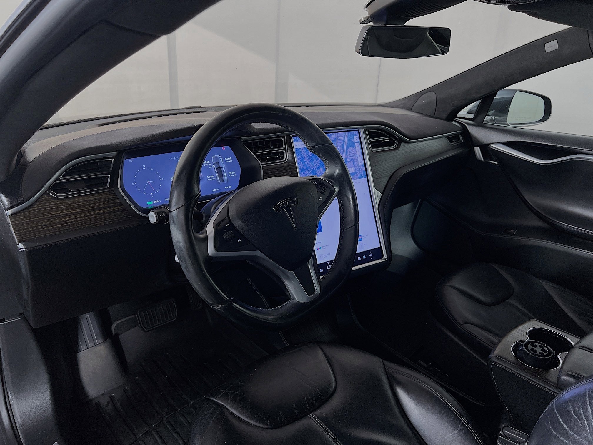 2015 Tesla Model S Base
