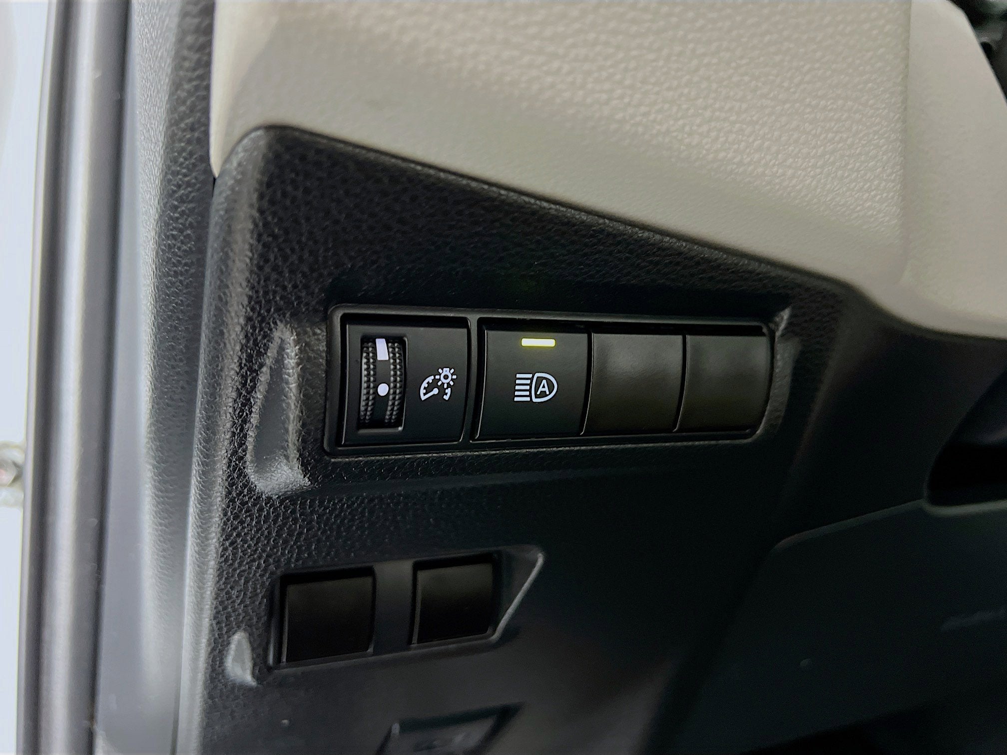 2023 Toyota Corolla Cross L