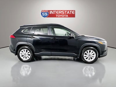 2024 Toyota Corolla Cross LE