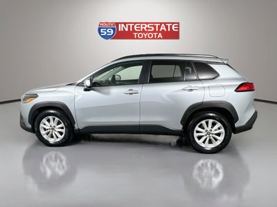 2024 Toyota Corolla Cross LE