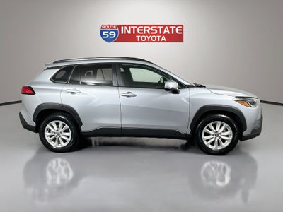 2024 Toyota Corolla Cross LE