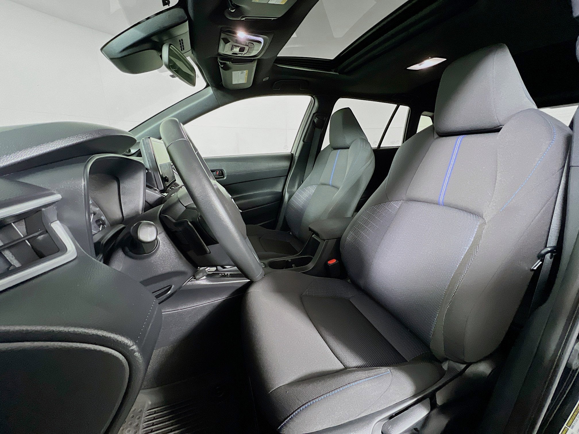 2024 Toyota Corolla Cross Hybrid SE