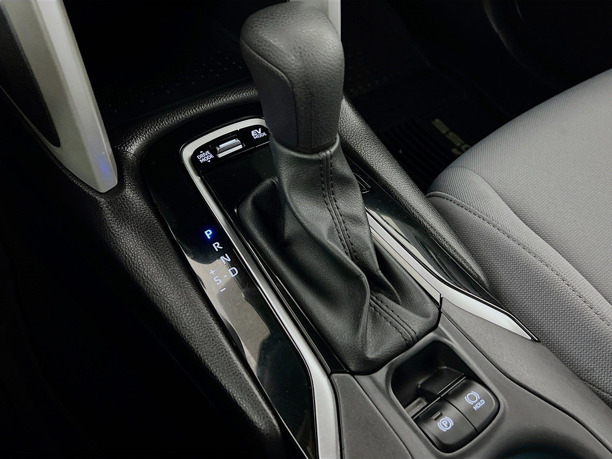 2025 Toyota Corolla Cross Hybrid S