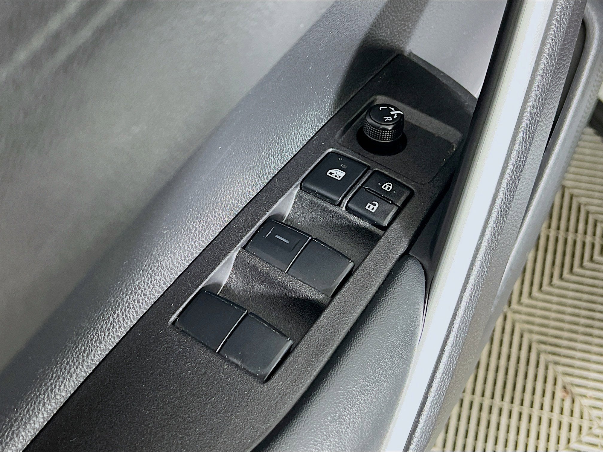 2025 Toyota Corolla Cross Hybrid S