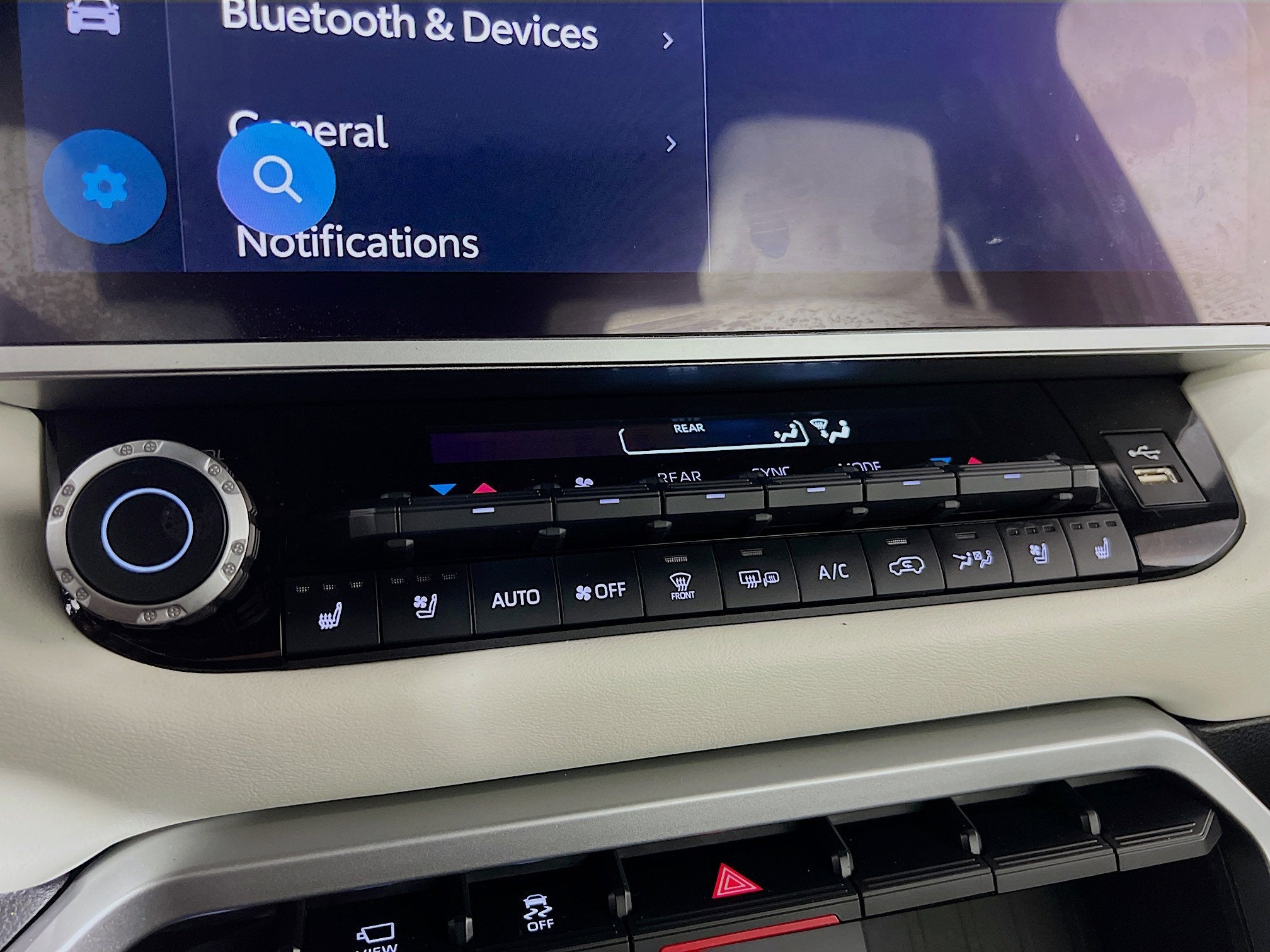2025 Toyota Sequoia Base