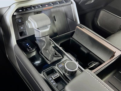 2025 Toyota Sequoia Base