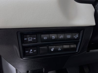 2025 Toyota Sequoia Base