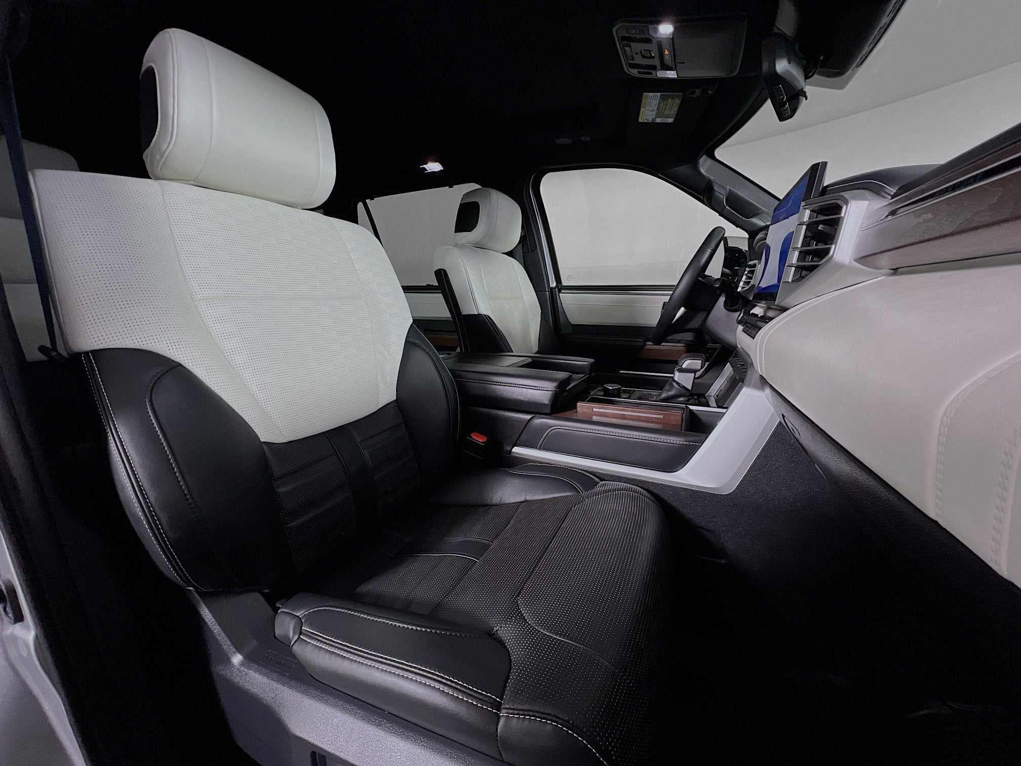 2025 Toyota Sequoia Base