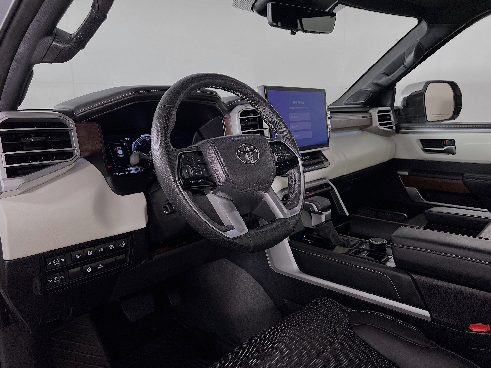 2025 Toyota Sequoia Base