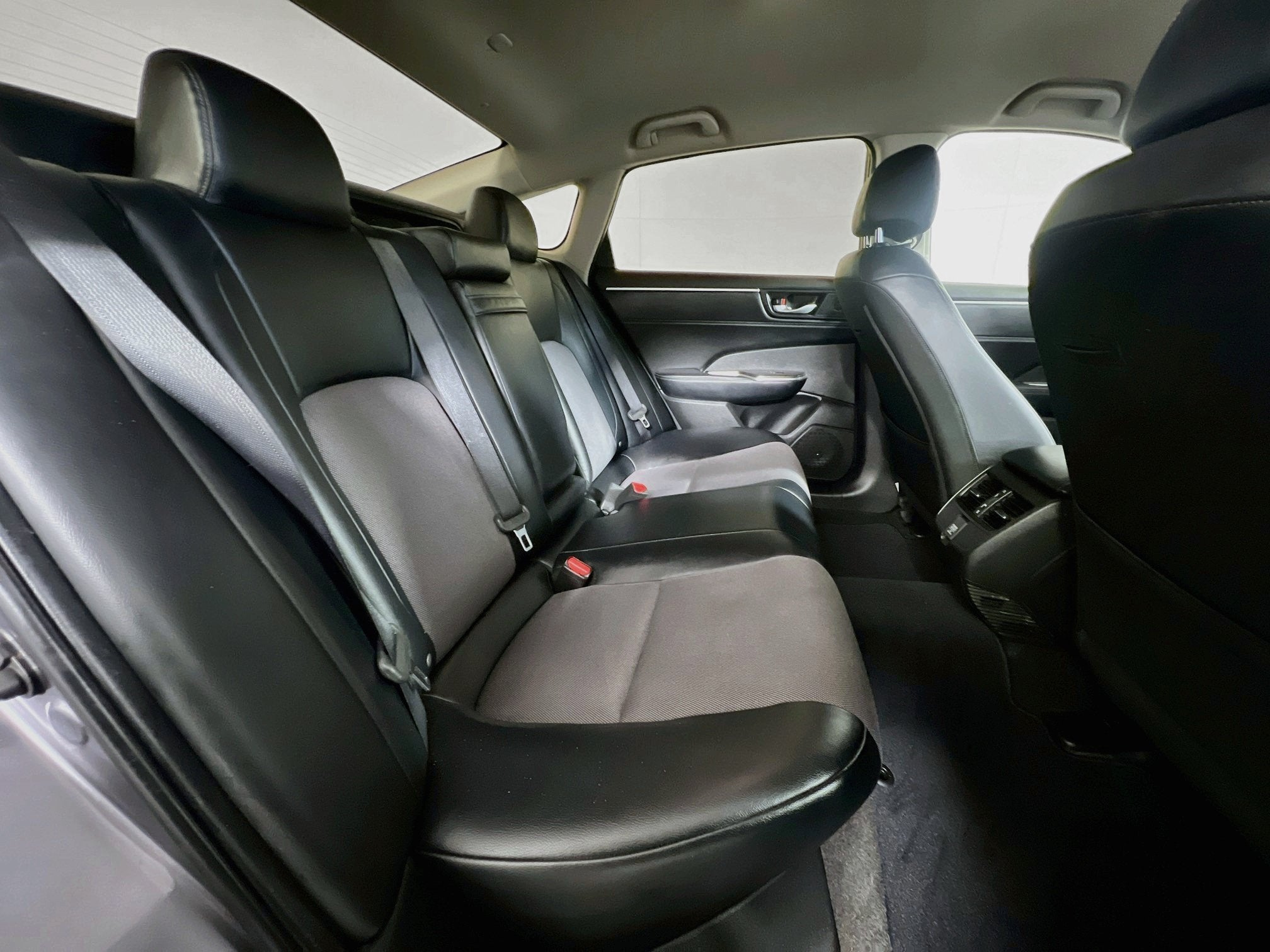 2019 Honda Clarity Plug-In Hybrid Sedan