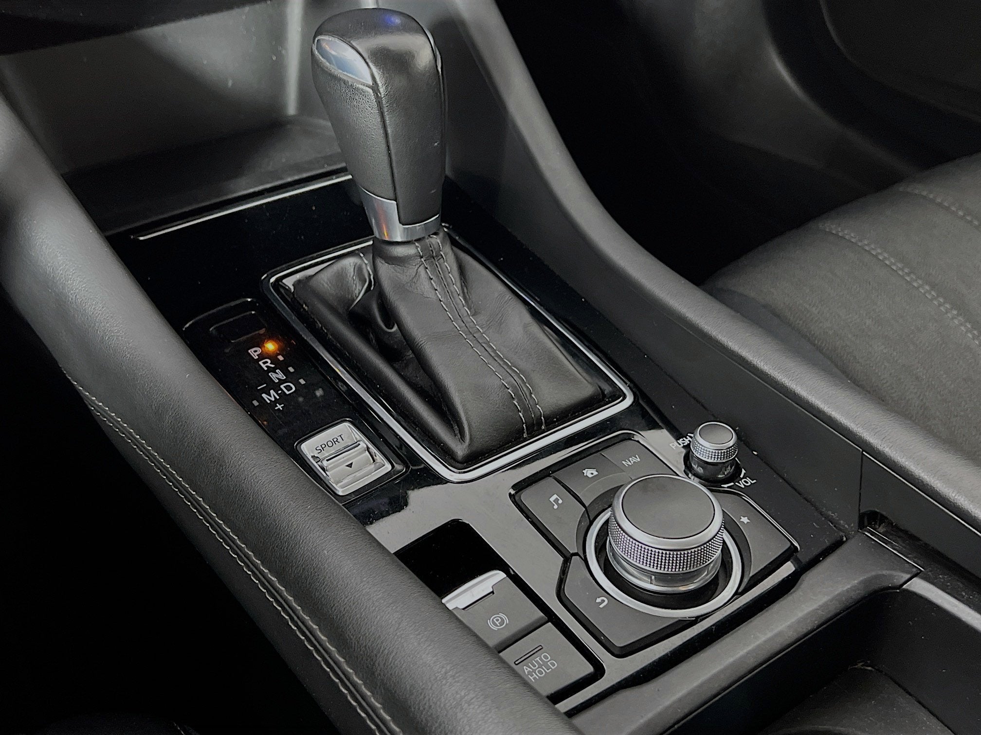2018 Mazda Mazda6 Sport