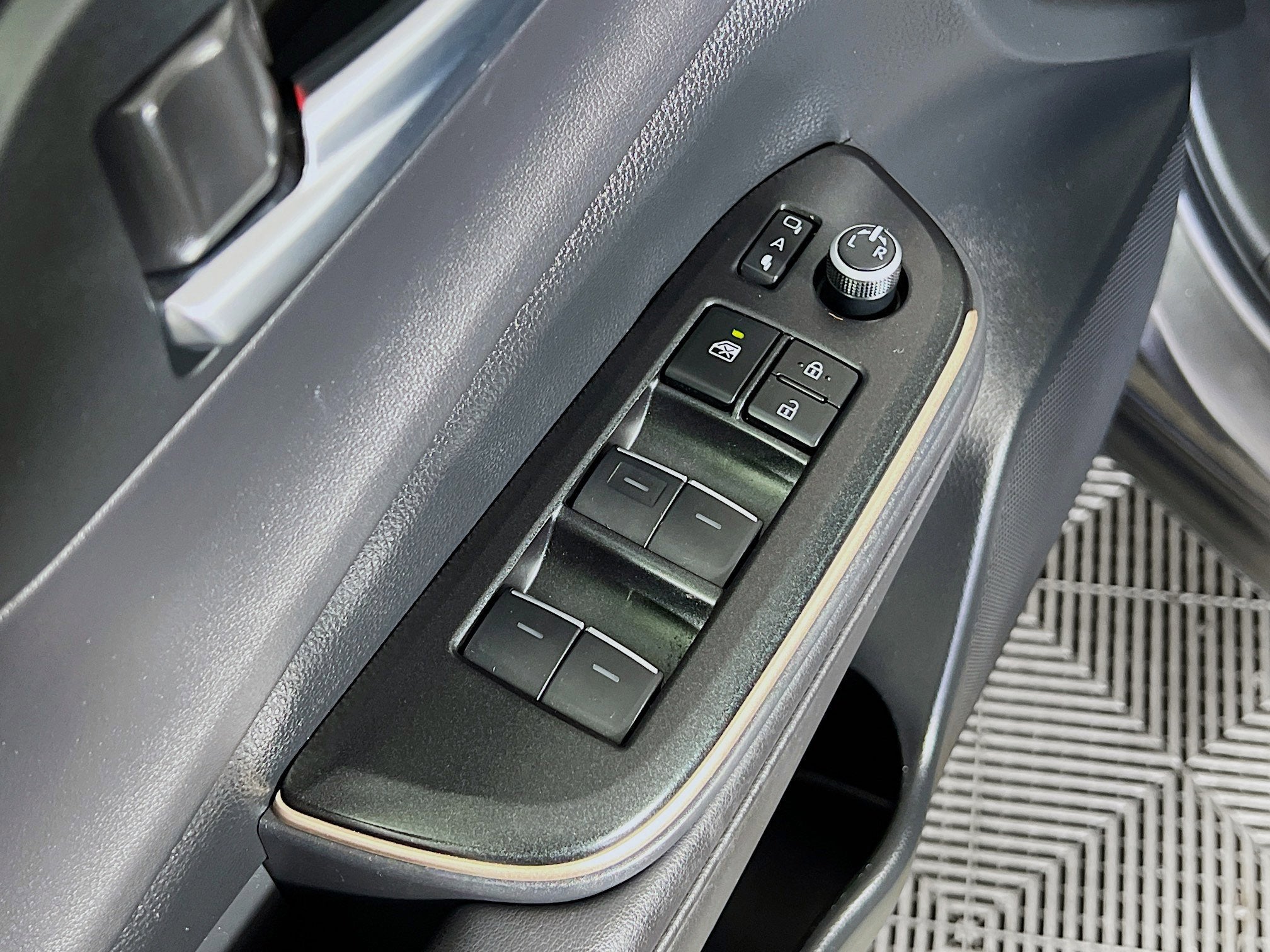 2023 Toyota Crown Base