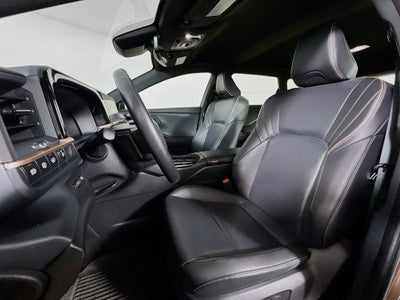 2025 Toyota Crown Signia Base