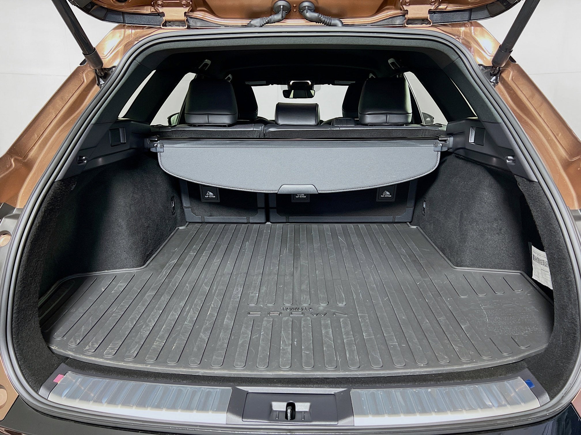 2025 Toyota Crown Signia Base