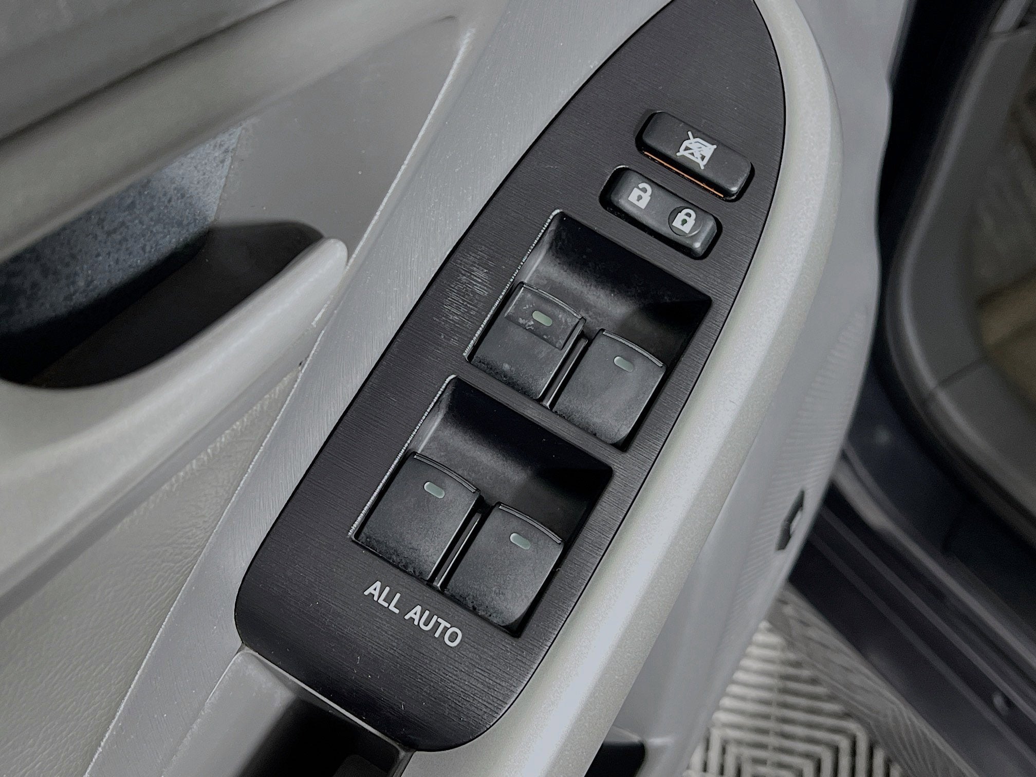 2010 Toyota Prius Base