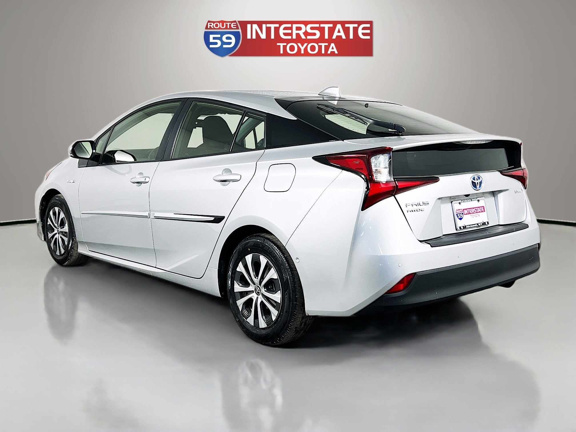 2022 Toyota Prius LE