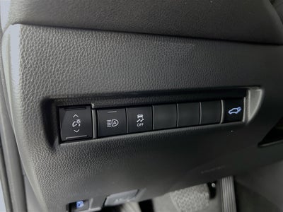 2022 Toyota Venza Base
