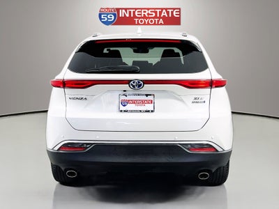 2022 Toyota Venza Base