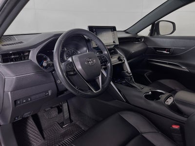 2022 Toyota Venza Base