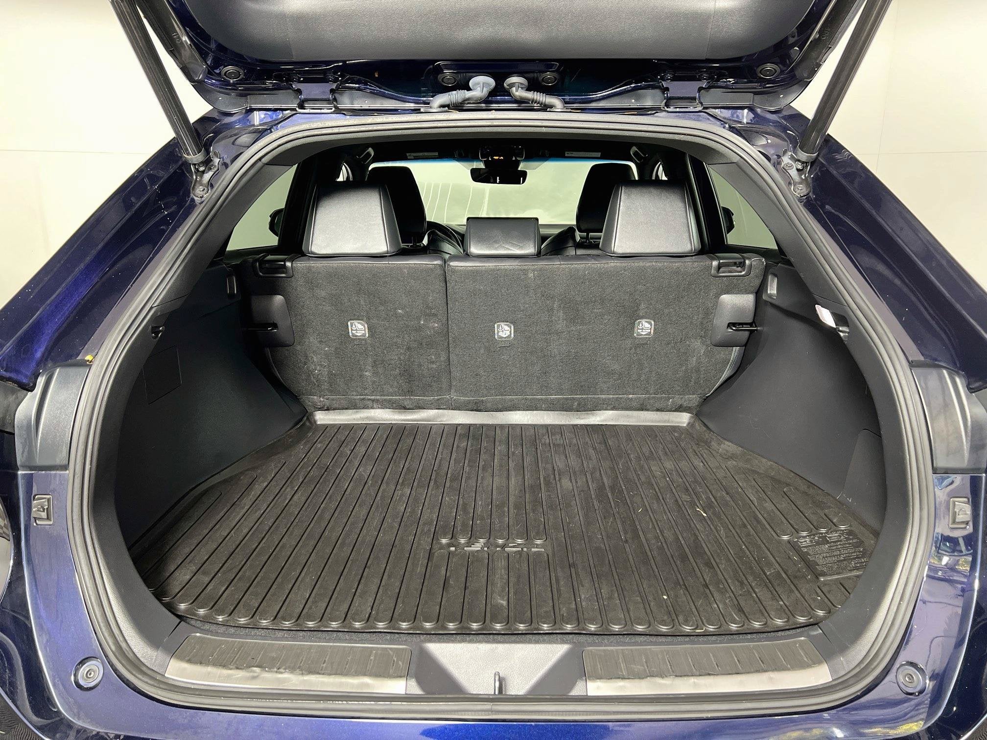 2023 Toyota Venza Base