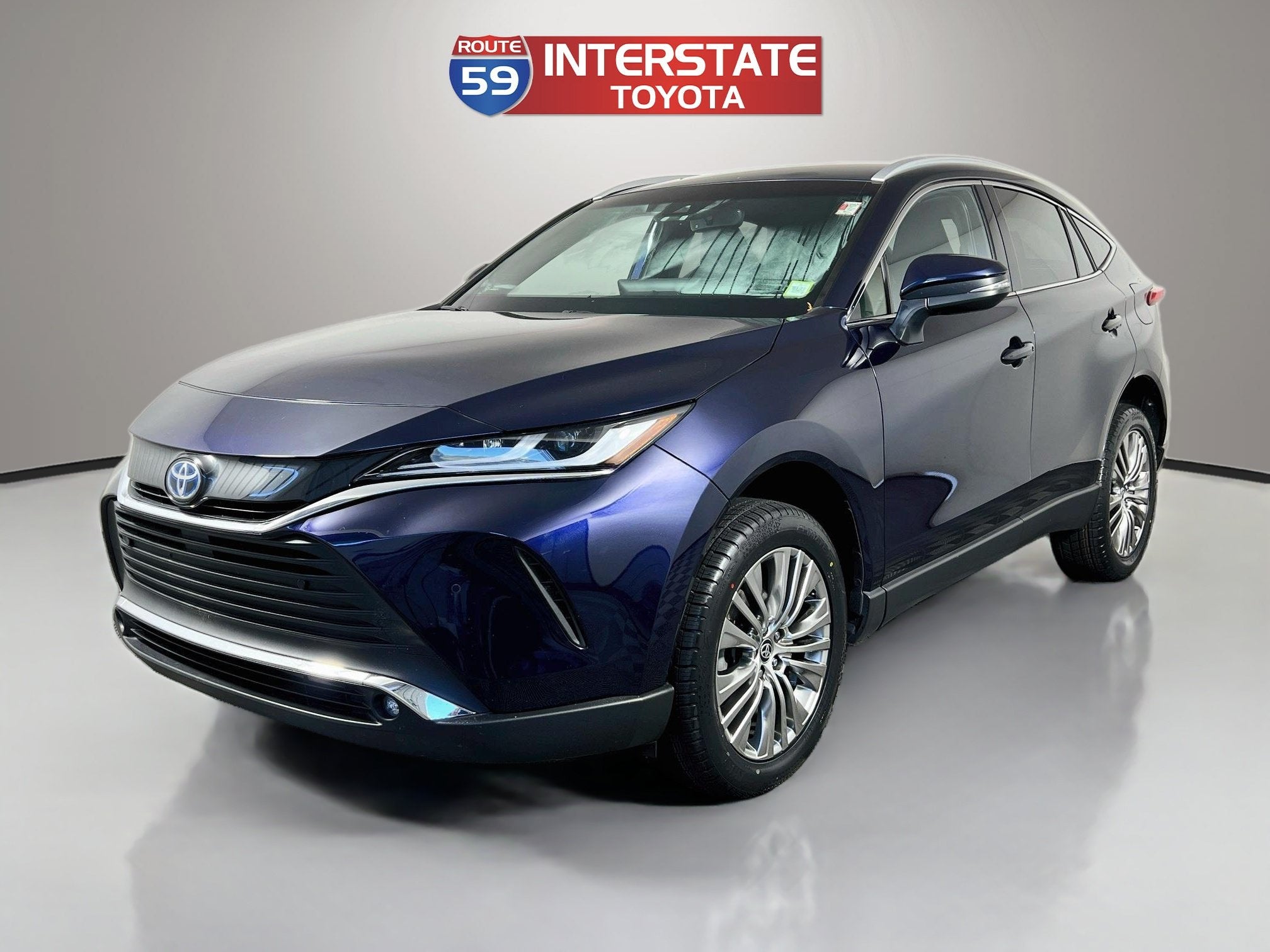 2023 Toyota Venza Base