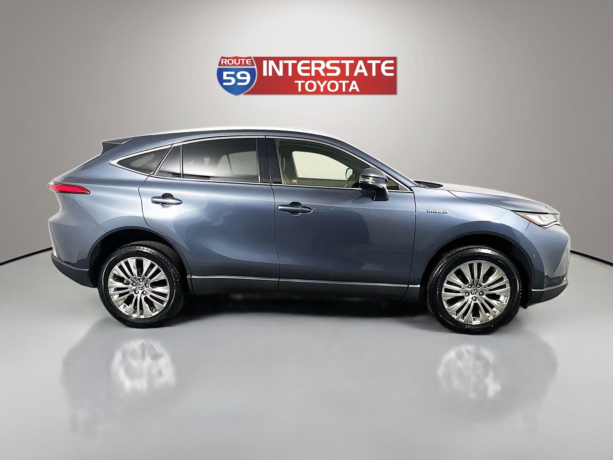 2021 Toyota Venza Base