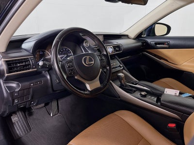 2018 Lexus IS IS 300