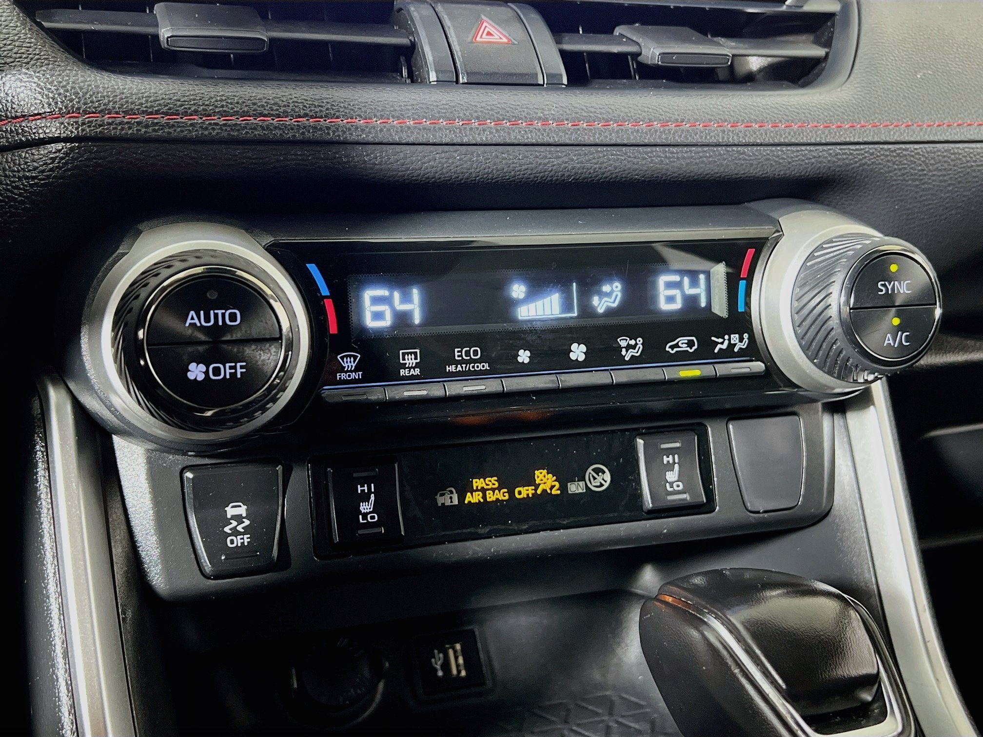 2025 Toyota RAV4 Plug-In Hybrid SE