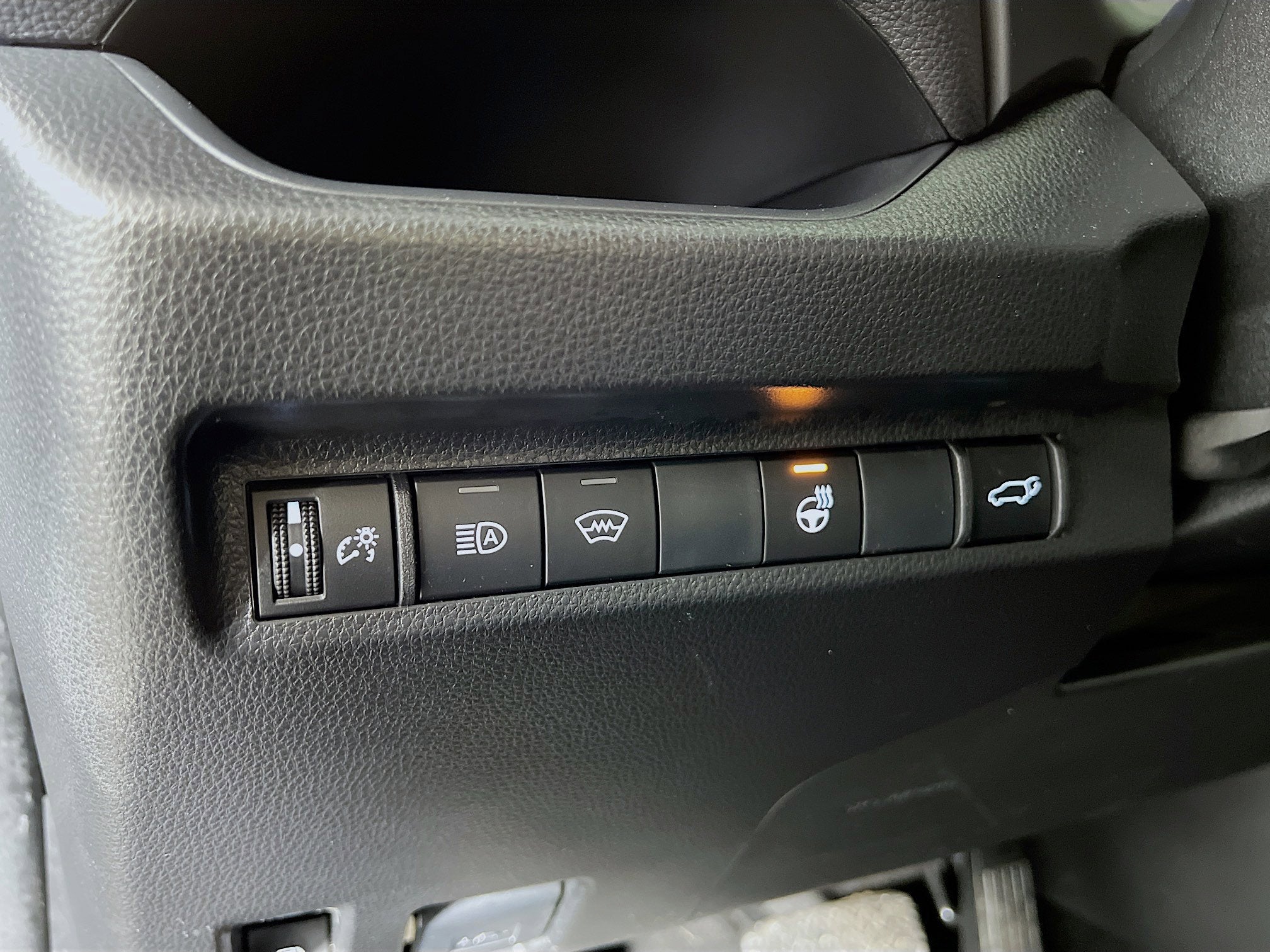 2024 Toyota RAV4 Prime SE