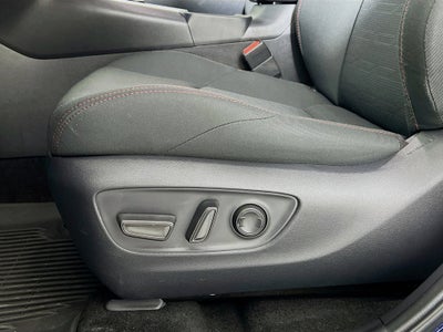 2024 Toyota RAV4 Prime SE