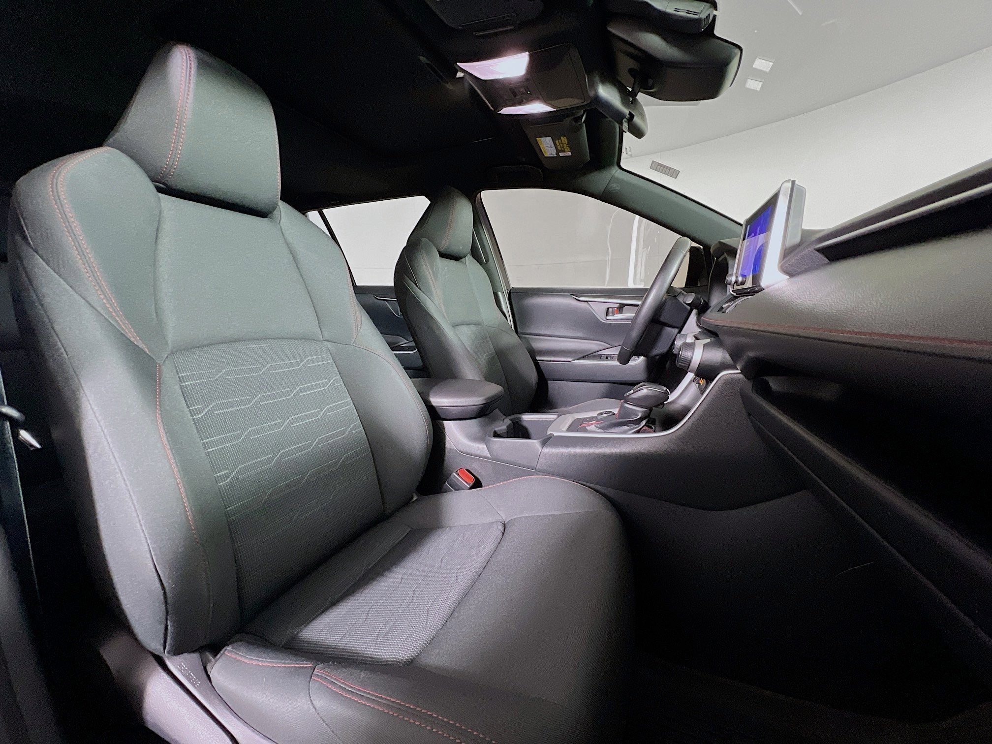 2024 Toyota RAV4 Prime SE