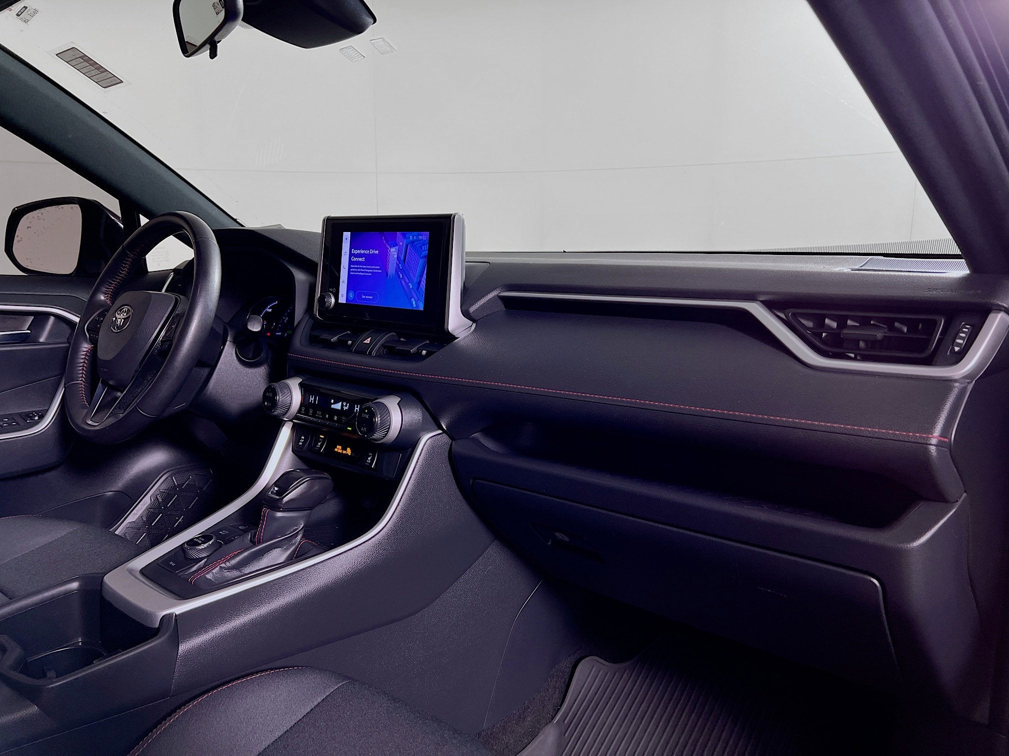 2024 Toyota RAV4 Prime SE