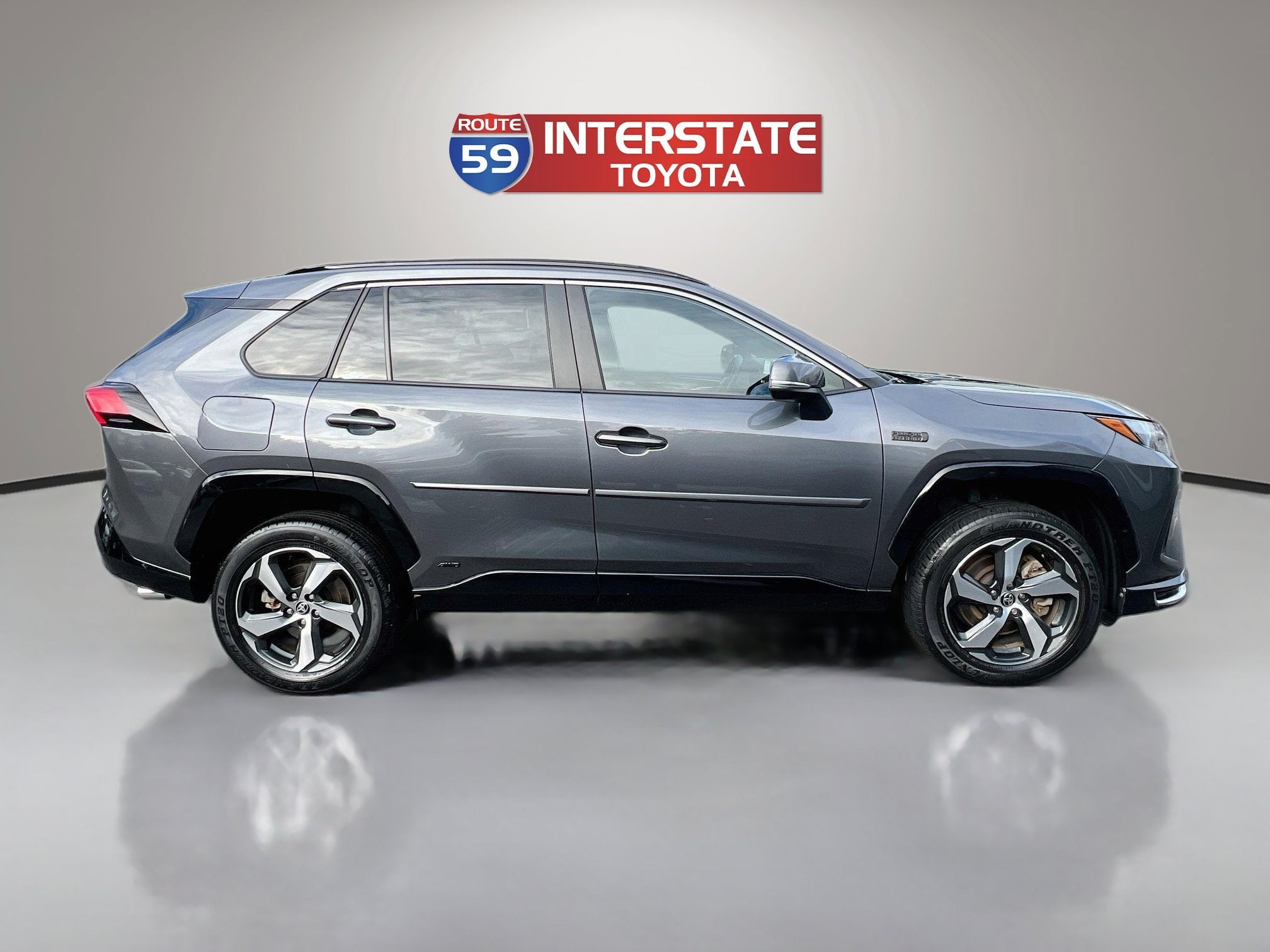 2024 Toyota RAV4 Prime SE