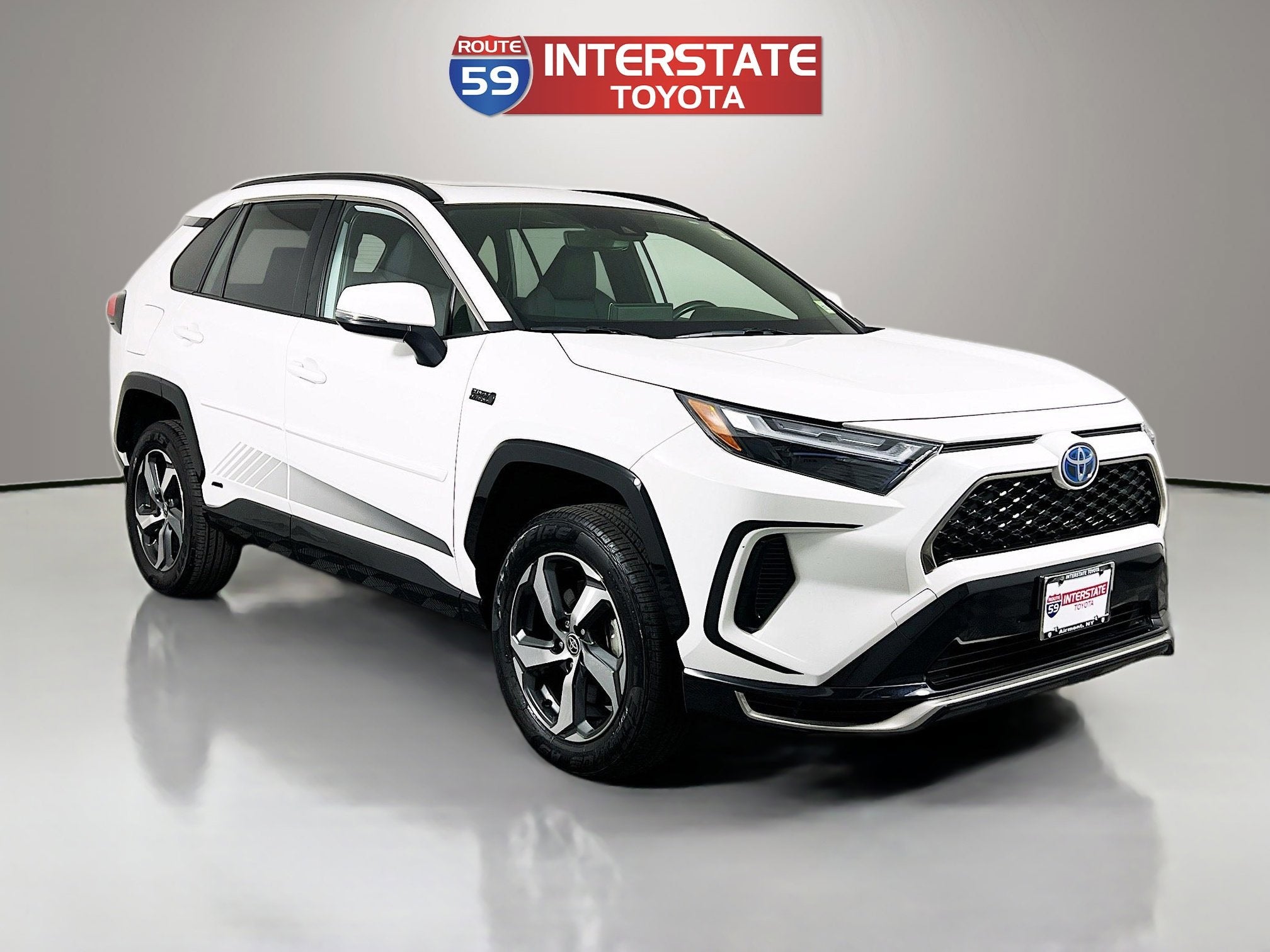 2024 Toyota RAV4 Prime SE