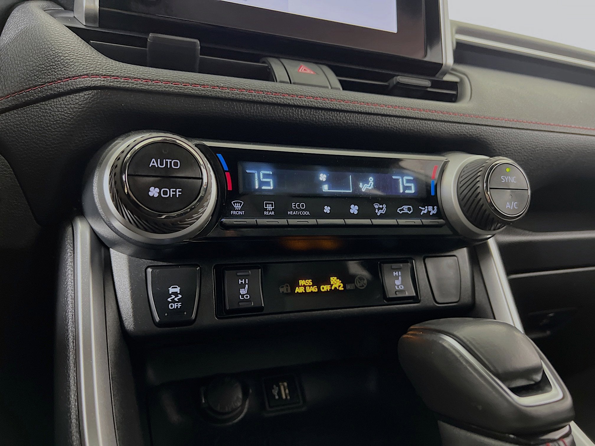 2024 Toyota RAV4 Prime SE