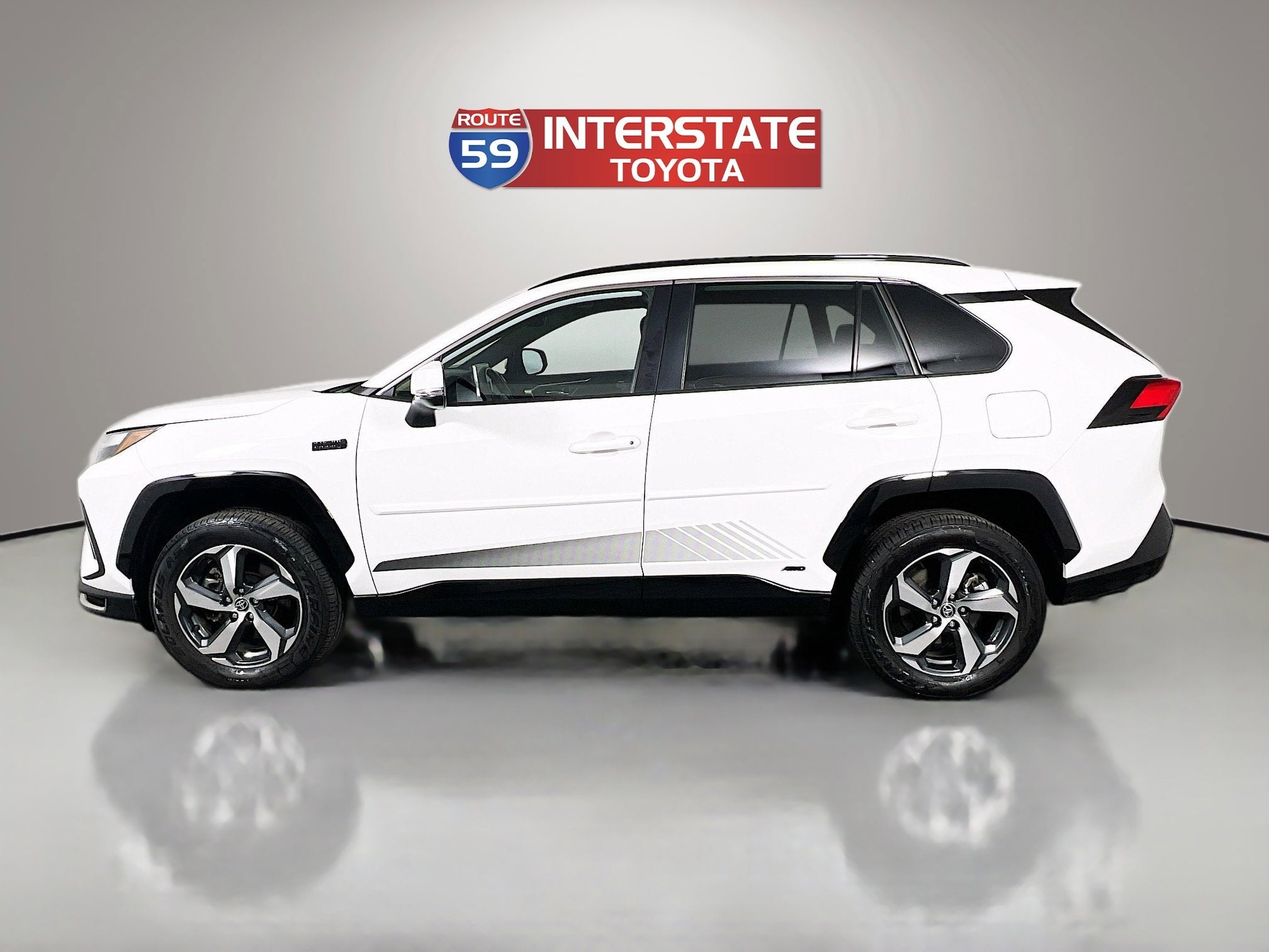 2024 Toyota RAV4 Prime SE