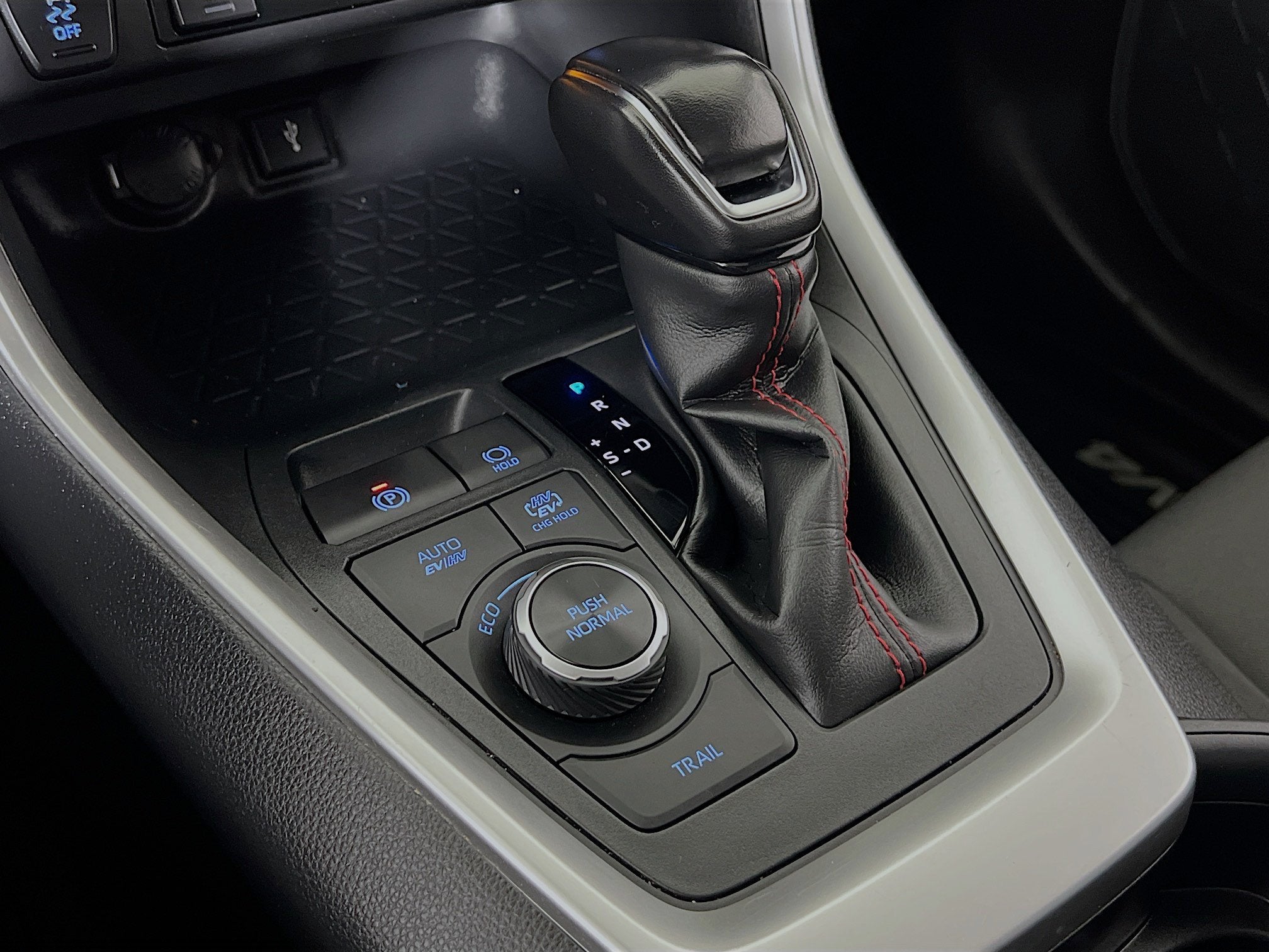 2021 Toyota RAV4 Prime SE