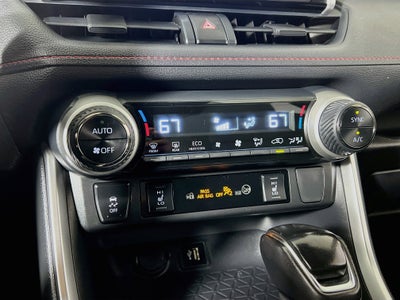 2024 Toyota RAV4 Prime SE