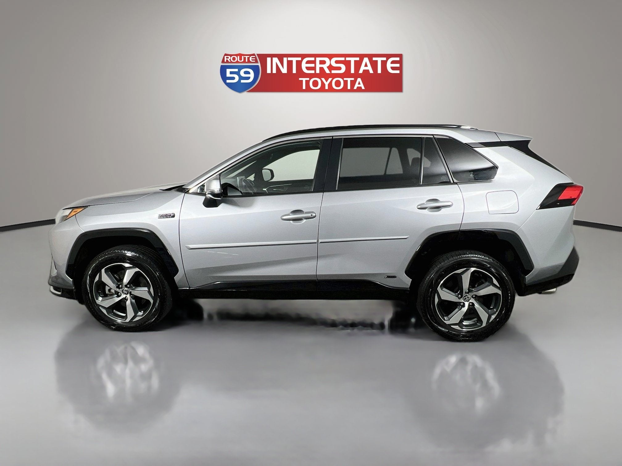 2024 Toyota RAV4 Prime SE