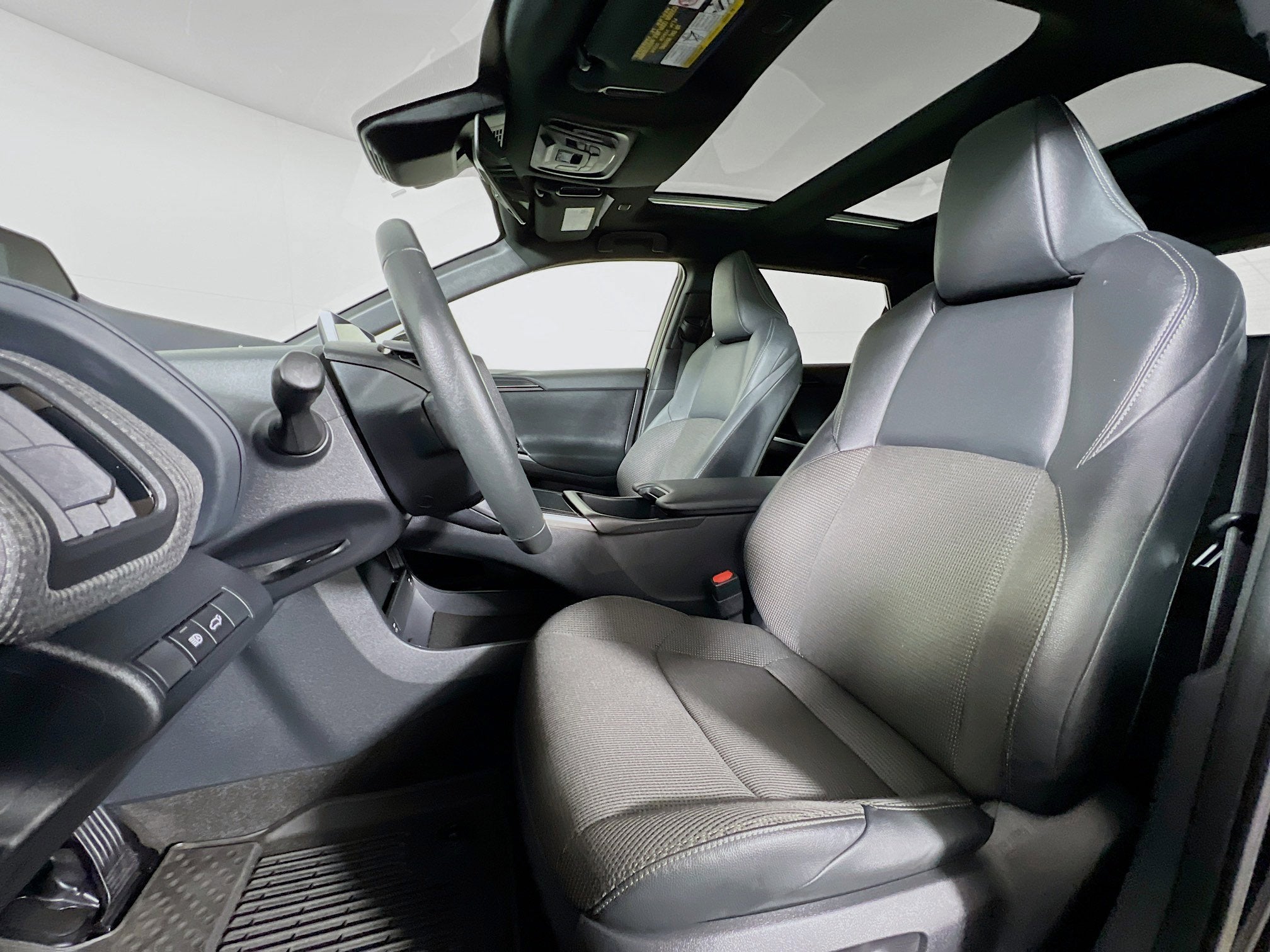 2024 Toyota bZ4X Base