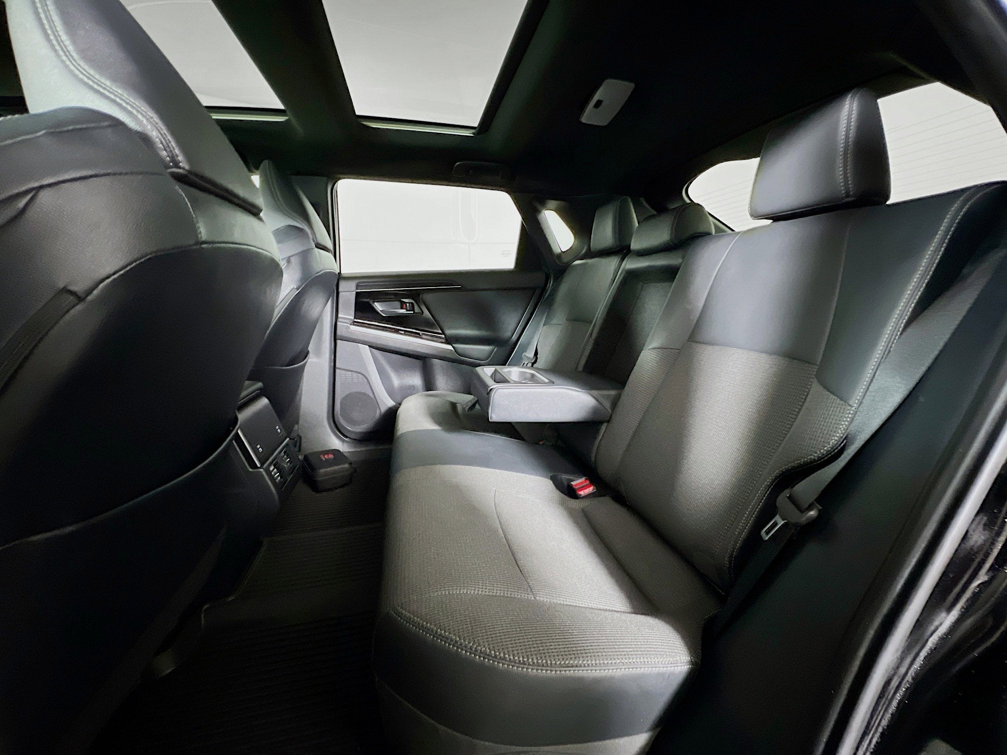 2024 Toyota bZ4X Base