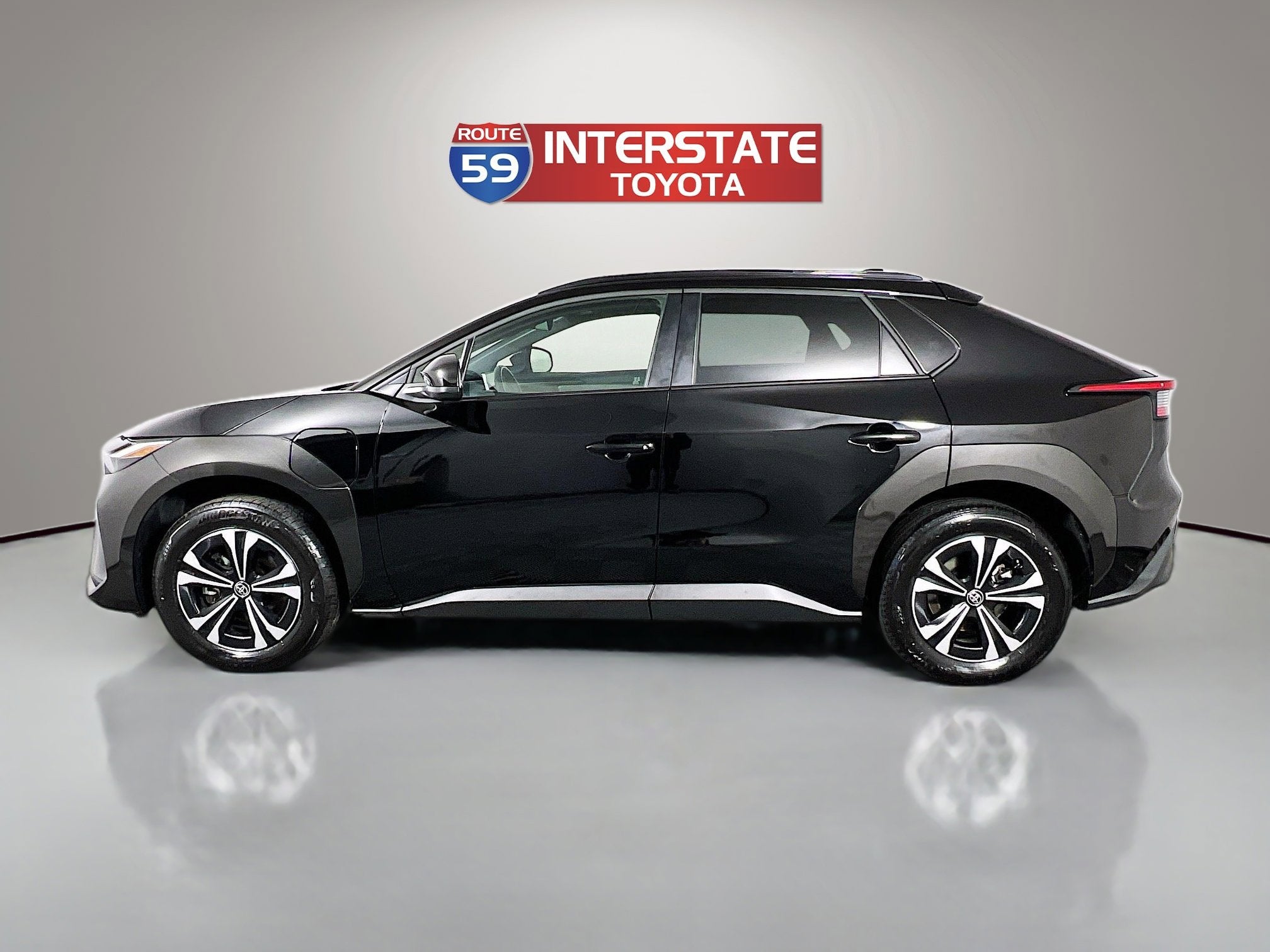 2024 Toyota bZ4X Base
