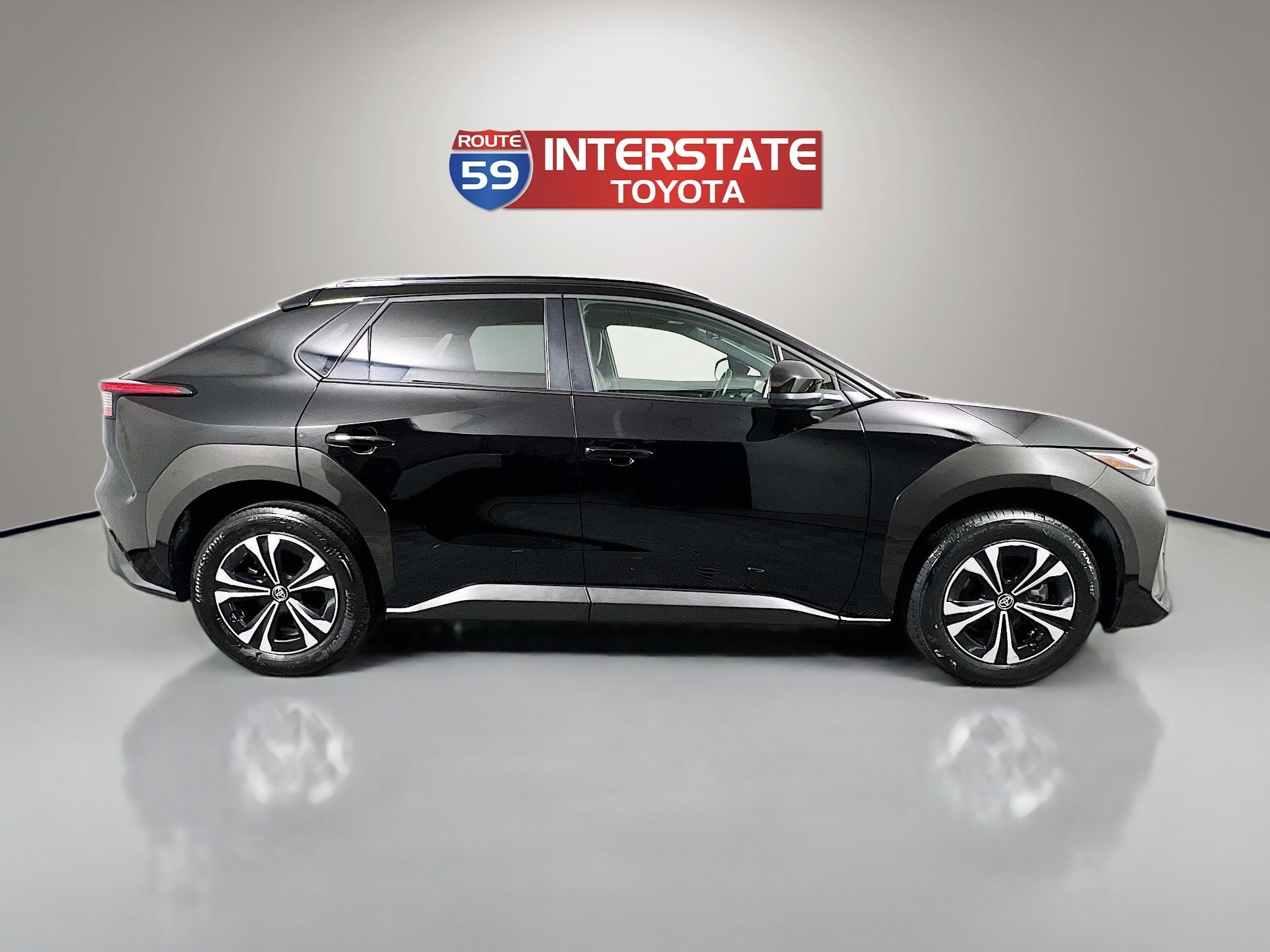2024 Toyota bZ4X Base