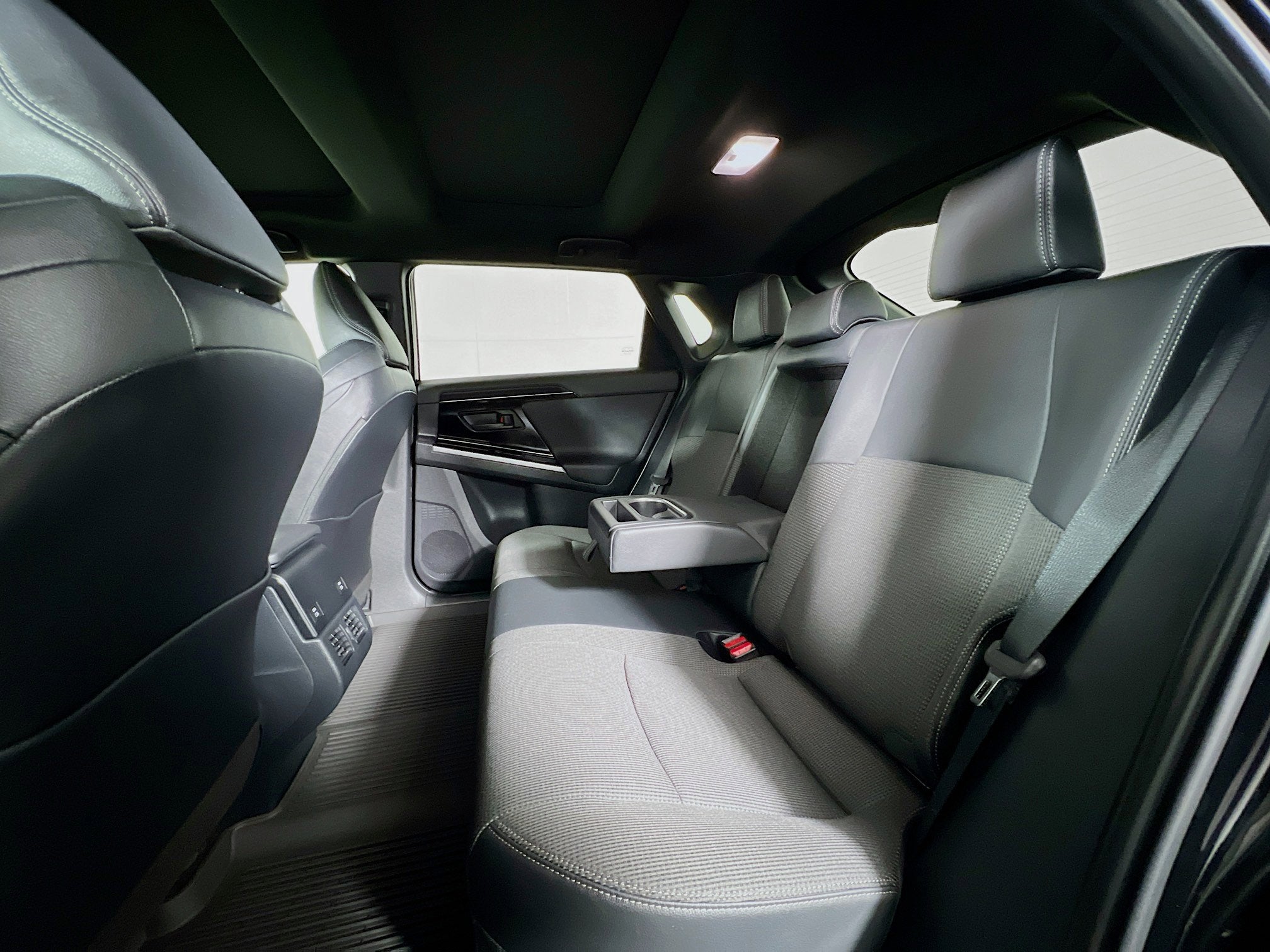 2024 Toyota bZ4X Base