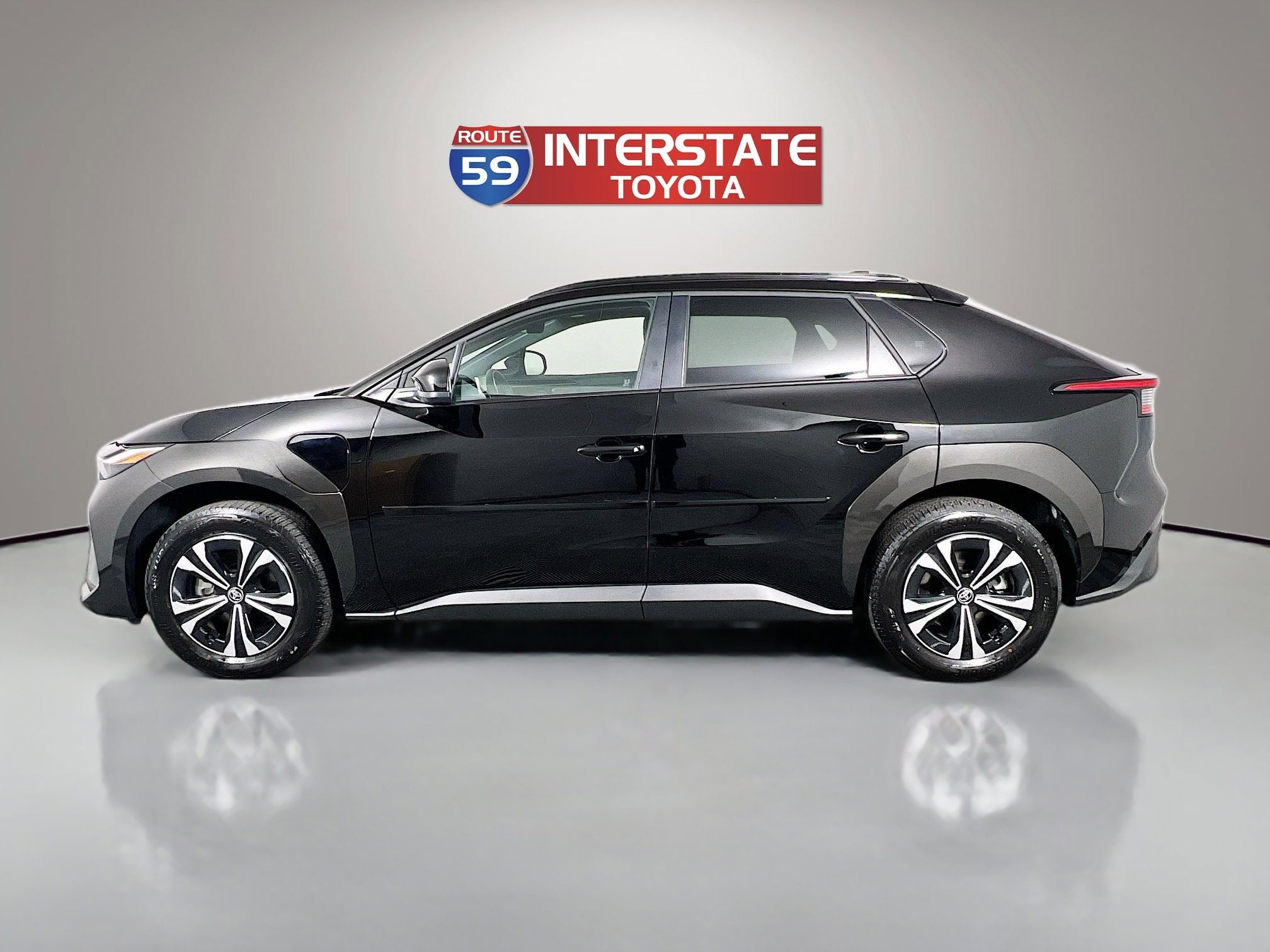 2024 Toyota bZ4X Base