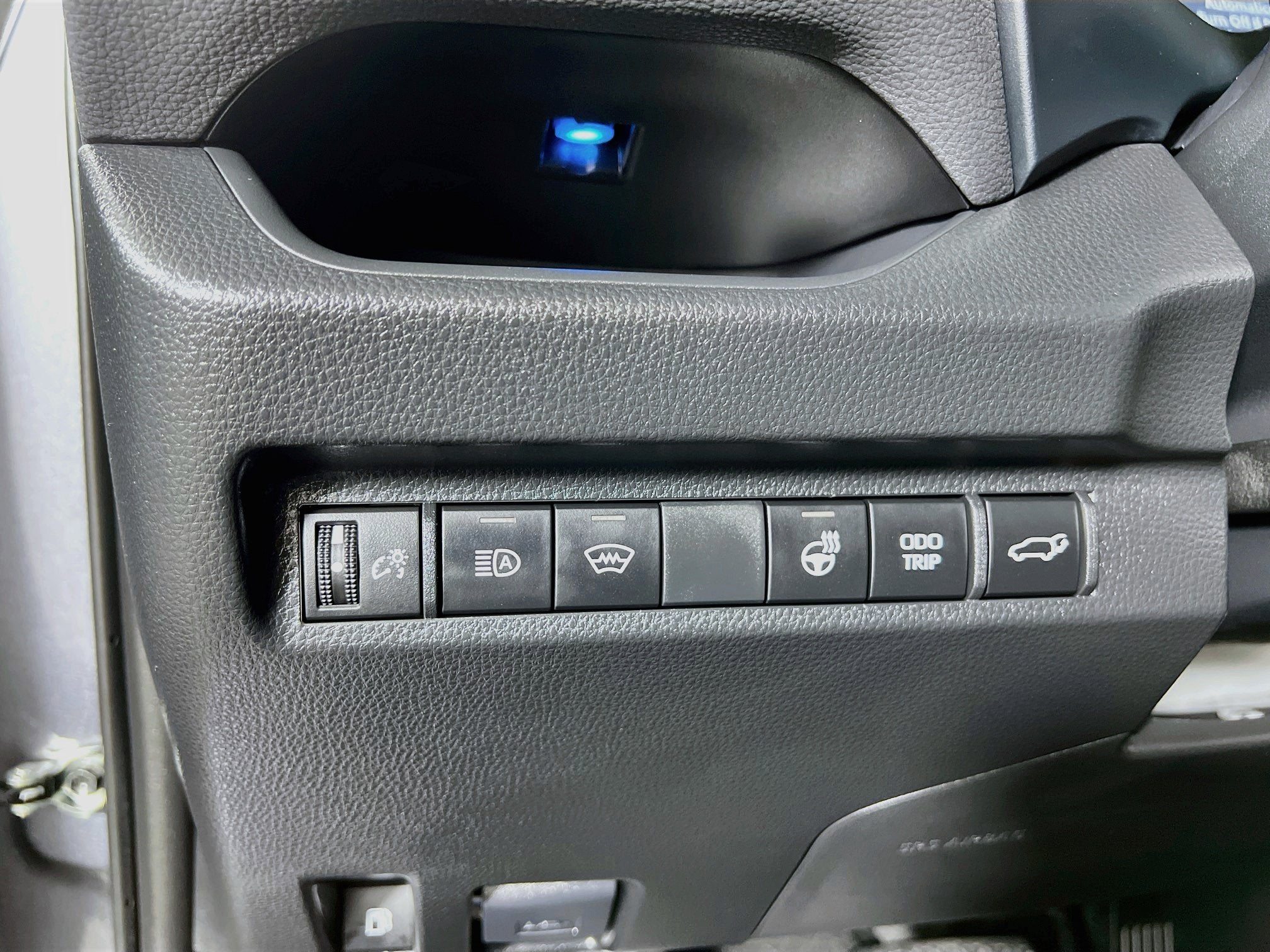 2025 Toyota RAV4 Plug-In Hybrid XSE