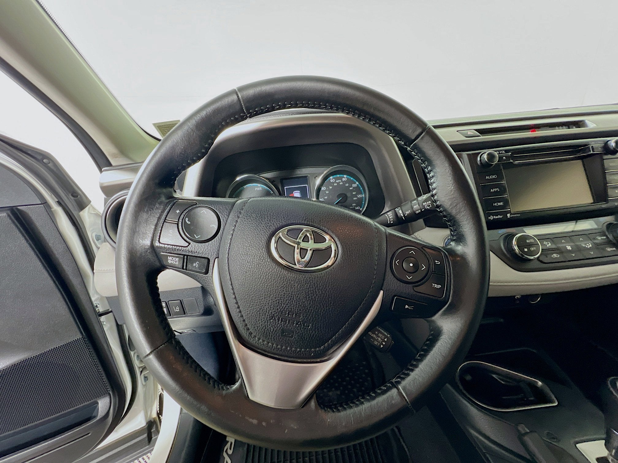 2017 Toyota RAV4 Hybrid XLE