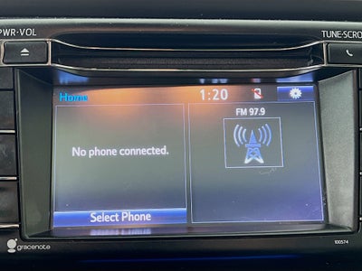 2017 Toyota RAV4 Hybrid XLE