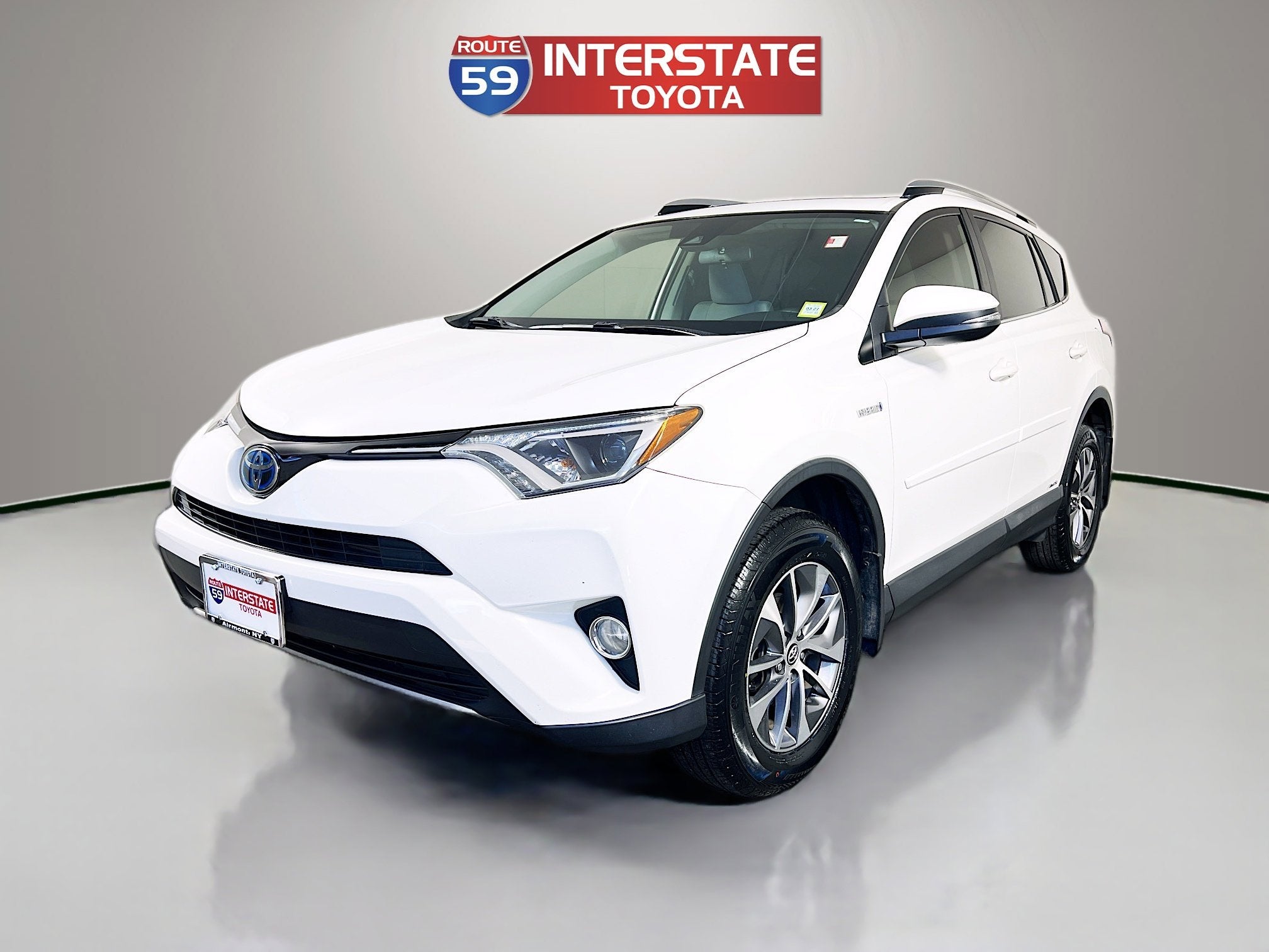 2017 Toyota RAV4 Hybrid XLE