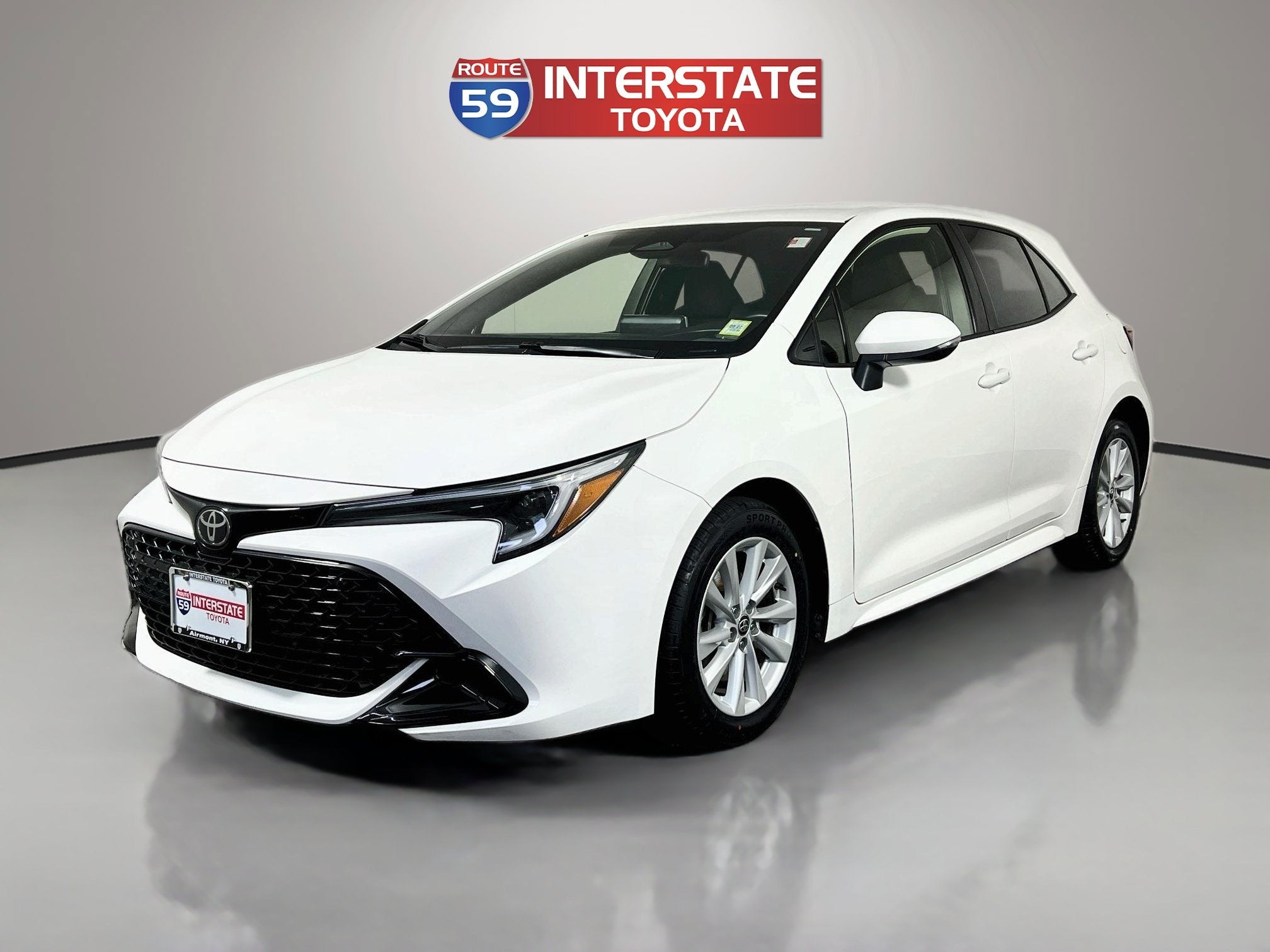 2024 Toyota Corolla Hatchback SE